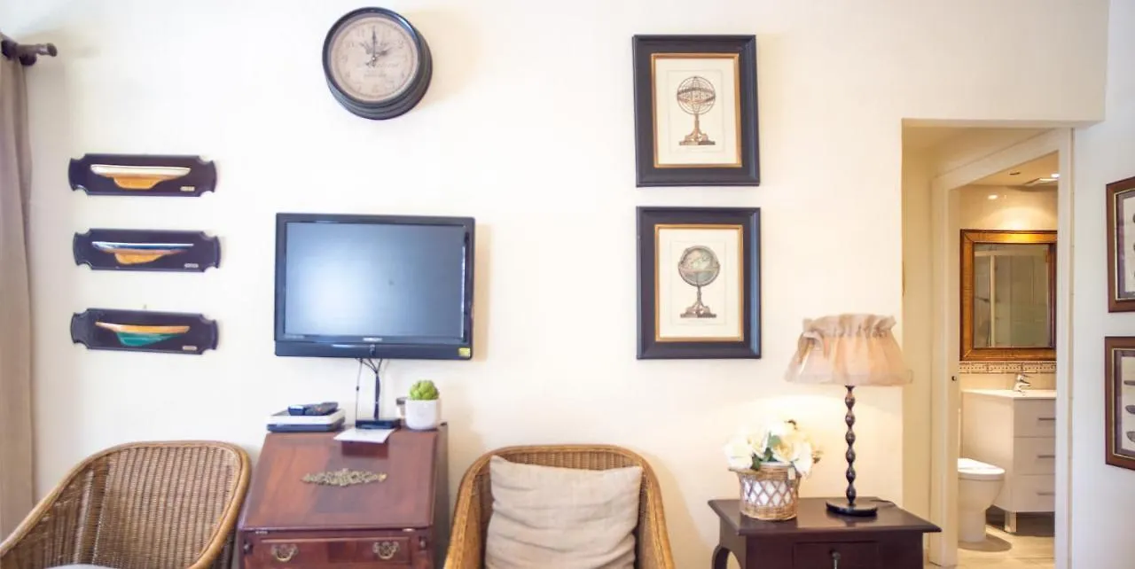 Skol 130. One Bedroom Apartment With Sea Views In Marbella Centre